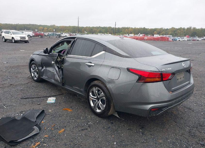 Photo 3 of 2020 Nissan Altima S FWD (VIN 1N4BL4BV0LC233546)