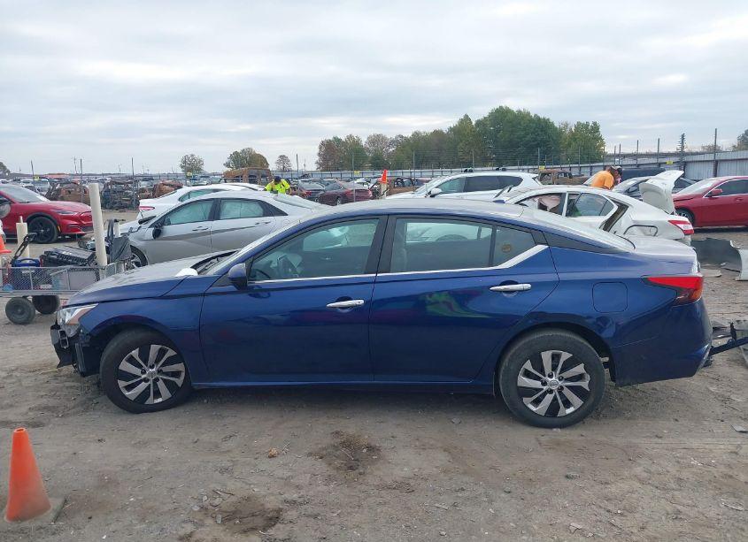 Photo 15 of 2020 Nissan Altima S FWD (VIN 1N4BL4BV0LC247429)