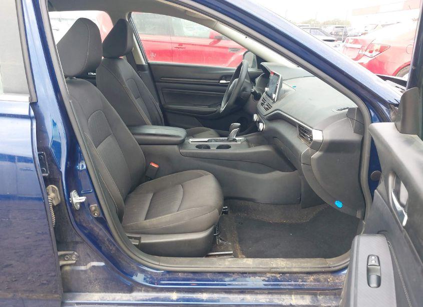 Photo 5 of 2020 Nissan Altima S FWD (VIN 1N4BL4BV0LC247429)