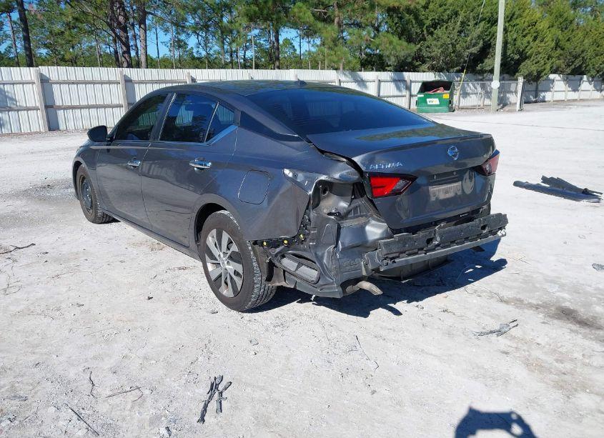 Photo 3 of 2020 Nissan Altima S FWD (VIN 1N4BL4BV0LC278826)