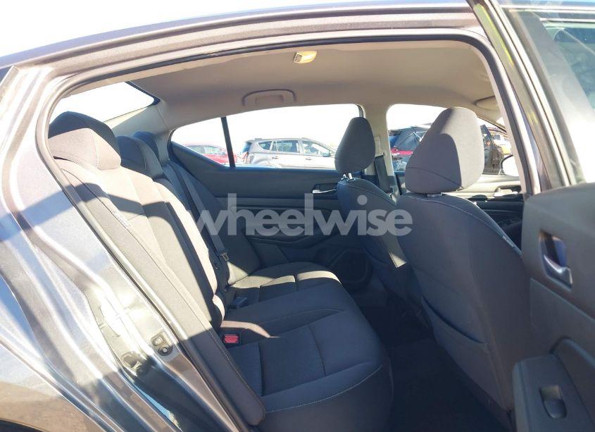 Photo 7 of 2020 Nissan Altima S FWD (VIN 1N4BL4BV0LN301557)