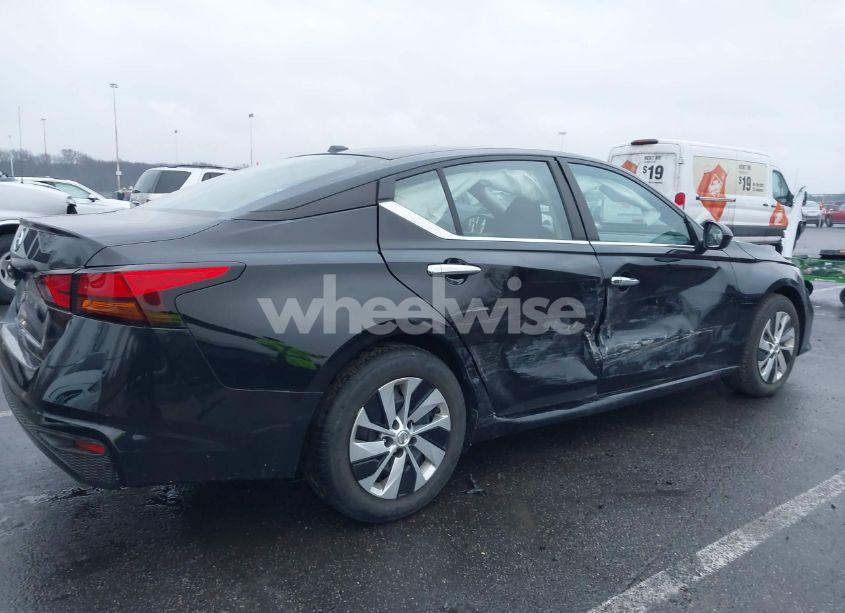 Photo 6 of 2020 Nissan Altima S FWD (VIN 1N4BL4BV0LN305009)
