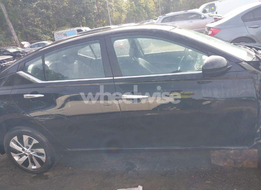 Photo 14 of 2020 Nissan Altima S FWD (VIN 1N4BL4BV0LN312574)