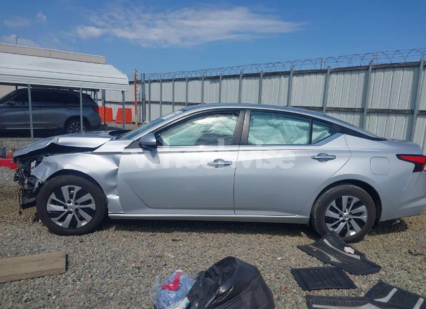 Photo 15 of 2022 Nissan Altima S FWD (VIN 1N4BL4BV0NN302100)