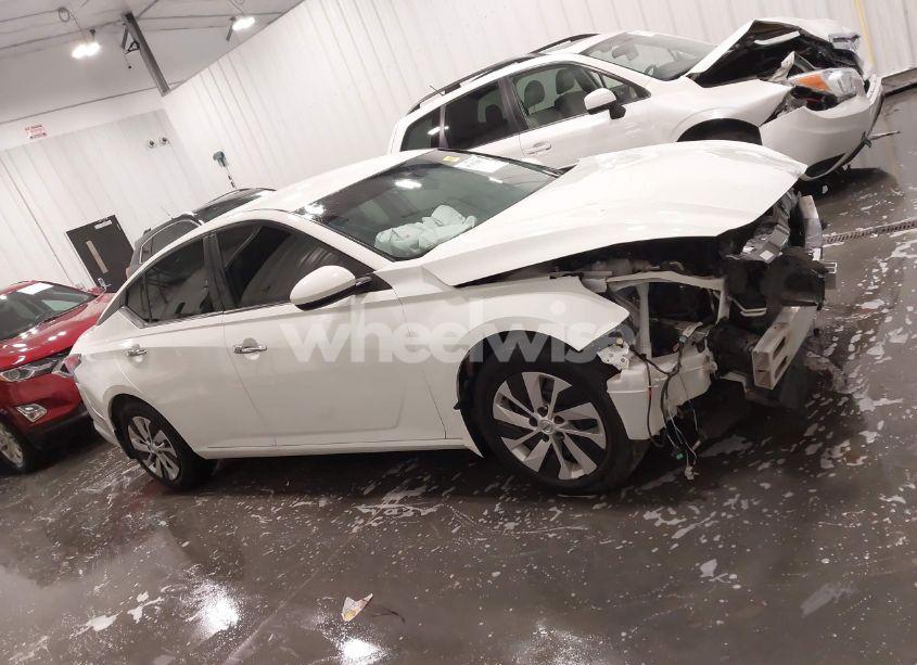 Photo 13 of 2022 Nissan Altima S FWD (VIN 1N4BL4BV0NN347277)