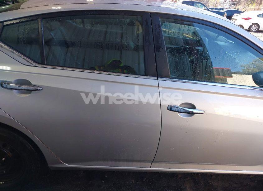 Photo 14 of 2022 Nissan Altima S FWD (VIN 1N4BL4BV0NN403279)