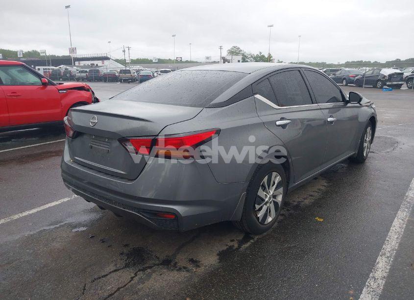 Photo 4 of 2023 Nissan Altima S FWD (VIN 1N4BL4BV0PN307753)
