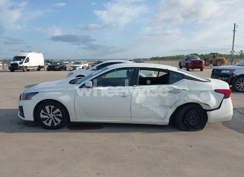 Photo 14 of 2023 Nissan Altima S FWD (VIN 1N4BL4BV0PN344432)