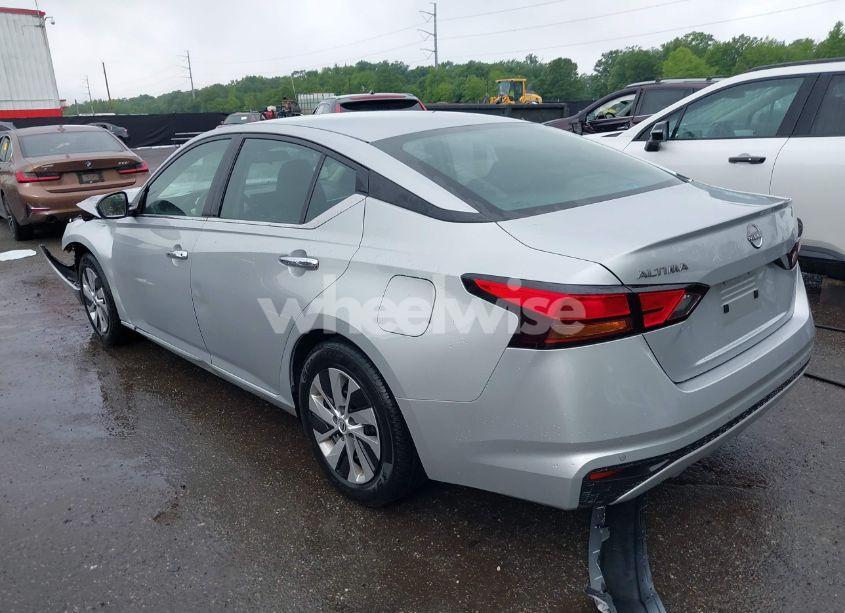 Photo 3 of 2023 Nissan Altima S FWD (VIN 1N4BL4BV0PN370495)