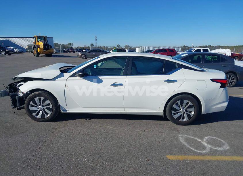 Photo 14 of 2024 Nissan Altima S FWD (VIN 1N4BL4BV0RN334809)