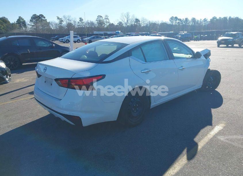 Photo 4 of 2024 Nissan Altima S FWD (VIN 1N4BL4BV0RN334809)