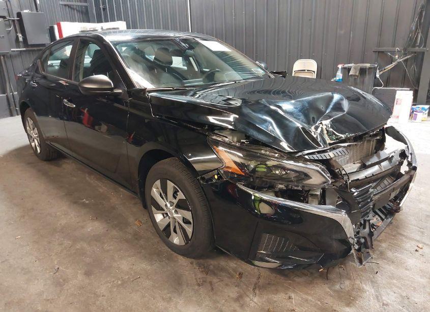 2024 Nissan Altima S FWD (VIN 1N4BL4BV0RN395223) main photo