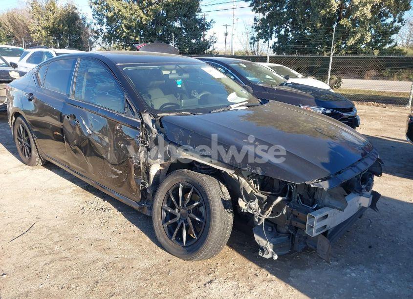 2019 Nissan Altima 2.5 S (VIN 1N4BL4BV1KC103953) main photo