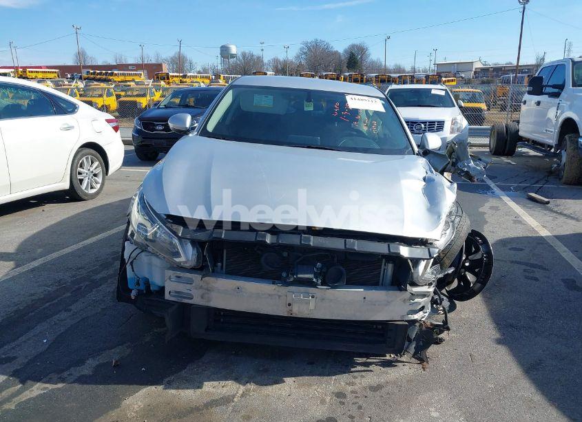 Photo 12 of 2019 Nissan Altima 2.5 S (VIN 1N4BL4BV1KC174960)