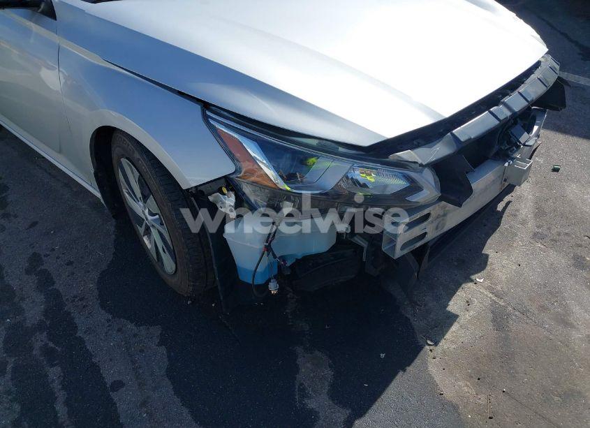 Photo 21 of 2019 Nissan Altima 2.5 S (VIN 1N4BL4BV1KC174960)