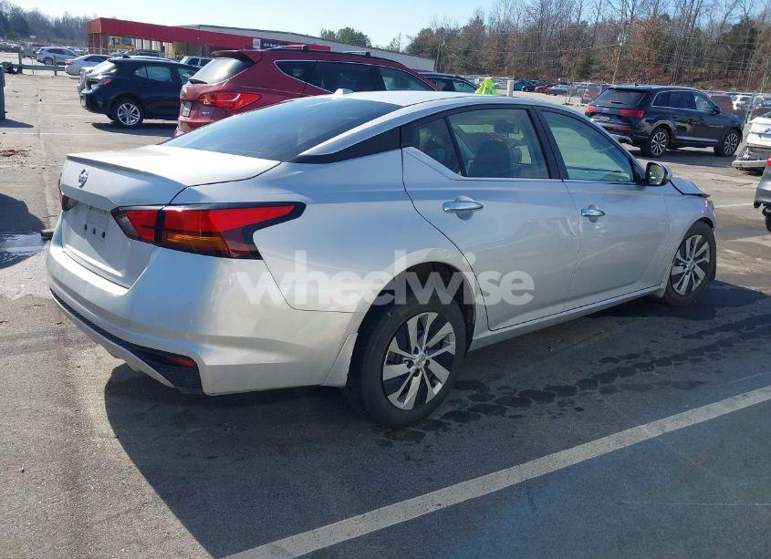 Photo 4 of 2019 Nissan Altima 2.5 S (VIN 1N4BL4BV1KC174960)