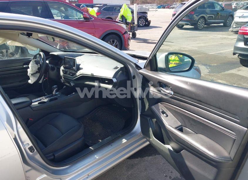 Photo 5 of 2019 Nissan Altima 2.5 S (VIN 1N4BL4BV1KC174960)