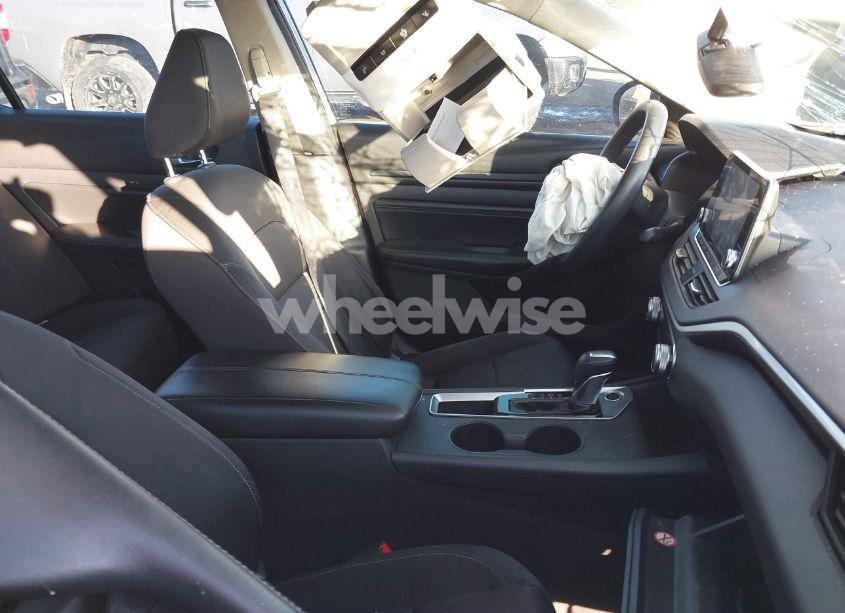 Photo 5 of 2019 Nissan Altima 2.5 S (VIN 1N4BL4BV1KC198384)