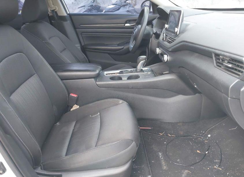 Photo 5 of 2019 Nissan Altima 2.5 S (VIN 1N4BL4BV1KC232047)