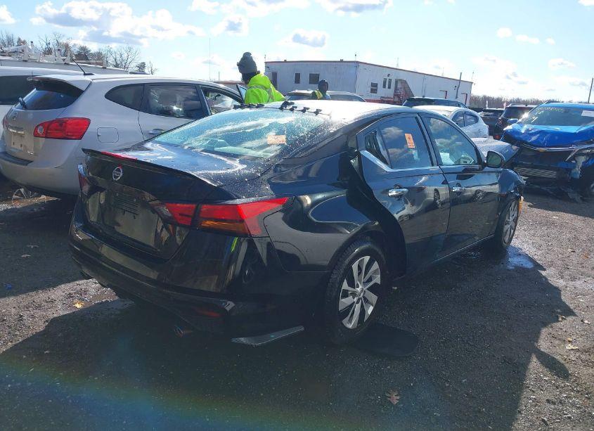 Photo 4 of 2019 Nissan Altima 2.5 S (VIN 1N4BL4BV1KC253125)