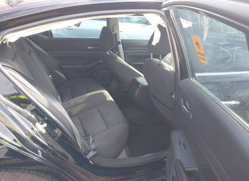 Photo 8 of 2019 Nissan Altima 2.5 S (VIN 1N4BL4BV1KC253125)