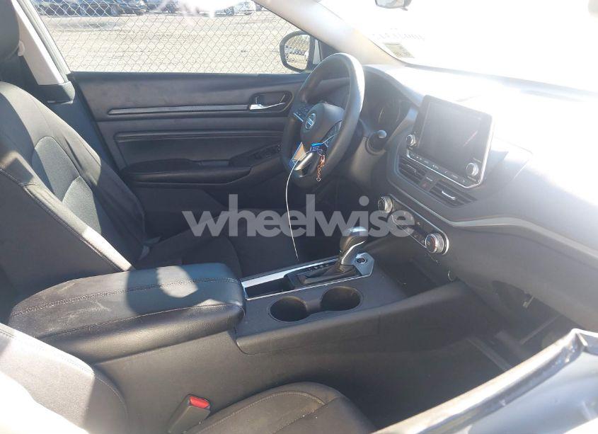 Photo 5 of 2019 Nissan Altima 2.5 S (VIN 1N4BL4BV1KC253545)