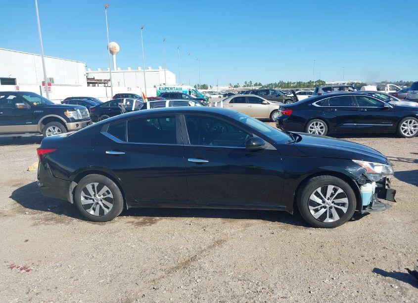 Photo 14 of 2019 Nissan Altima 2.5 S (VIN 1N4BL4BV1KN305258)