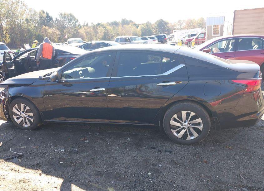 Photo 14 of 2019 Nissan Altima 2.5 S (VIN 1N4BL4BV1KN325865)