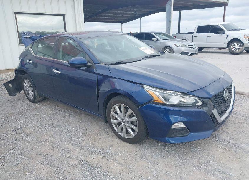 2020 Nissan Altima S FWD (VIN 1N4BL4BV1LC122570) main photo