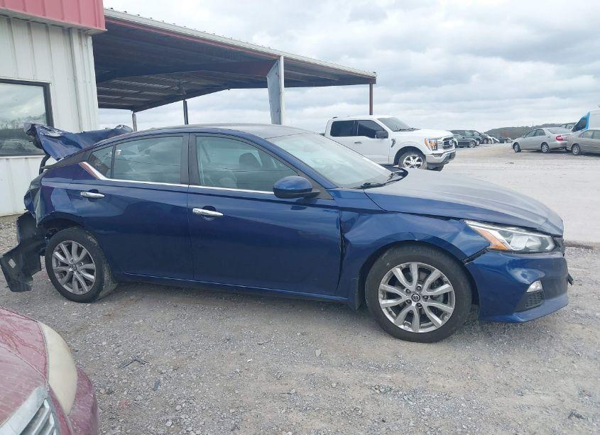 Photo 13 of 2020 Nissan Altima S FWD (VIN 1N4BL4BV1LC122570)