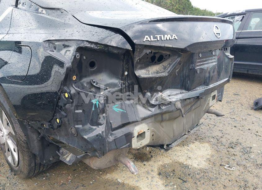 Photo 6 of 2020 Nissan Altima S FWD (VIN 1N4BL4BV1LC132922)