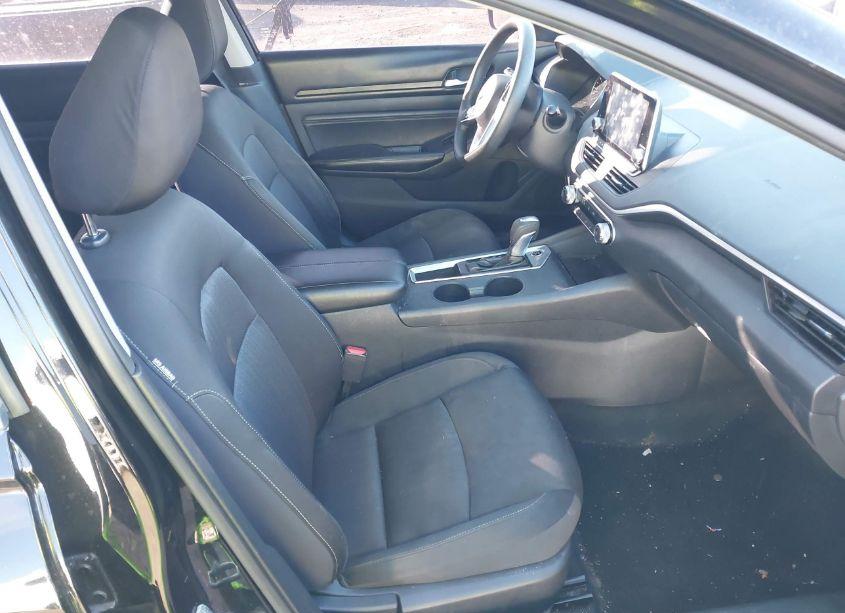 Photo 5 of 2020 Nissan Altima S FWD (VIN 1N4BL4BV1LC150269)