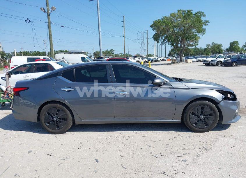 Photo 14 of 2020 Nissan Altima S FWD (VIN 1N4BL4BV1LC200006)