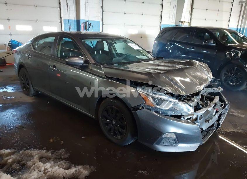 2020 Nissan Altima S FWD (VIN 1N4BL4BV1LC212060) main photo