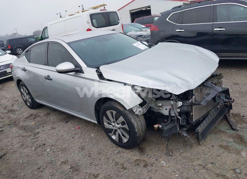 2020 Nissan Altima S FWD (VIN 1N4BL4BV1LC233734) main photo