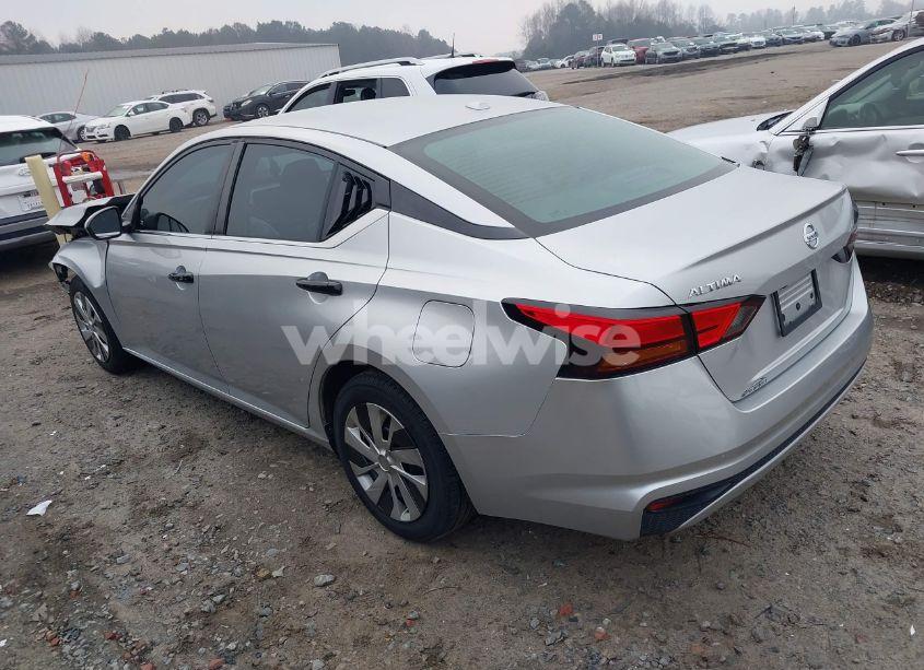 Photo 3 of 2020 Nissan Altima S FWD (VIN 1N4BL4BV1LC233734)