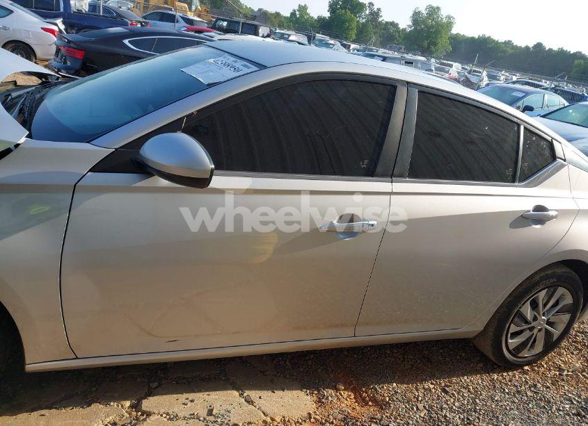 Photo 15 of 2020 Nissan Altima S FWD (VIN 1N4BL4BV1LC246578)