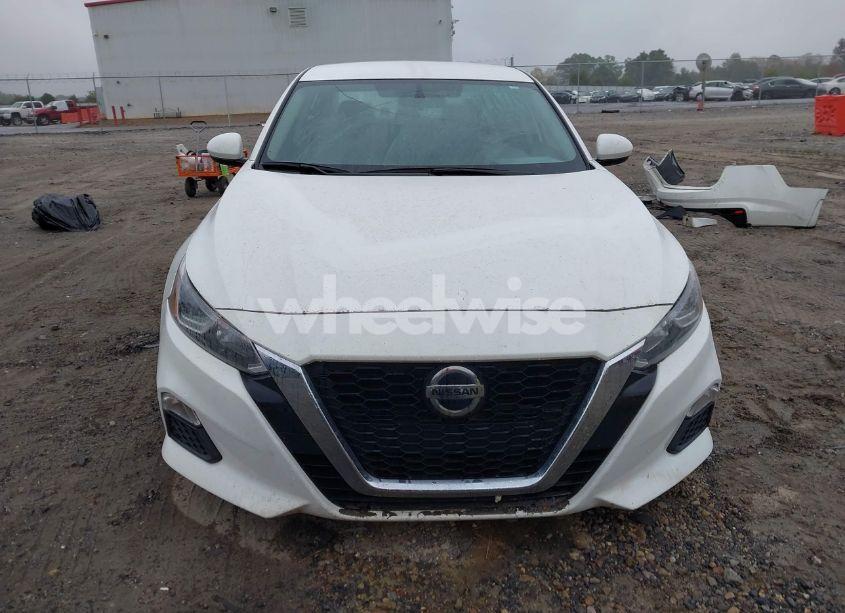 Photo 13 of 2020 Nissan Altima S FWD (VIN 1N4BL4BV1LC256818)