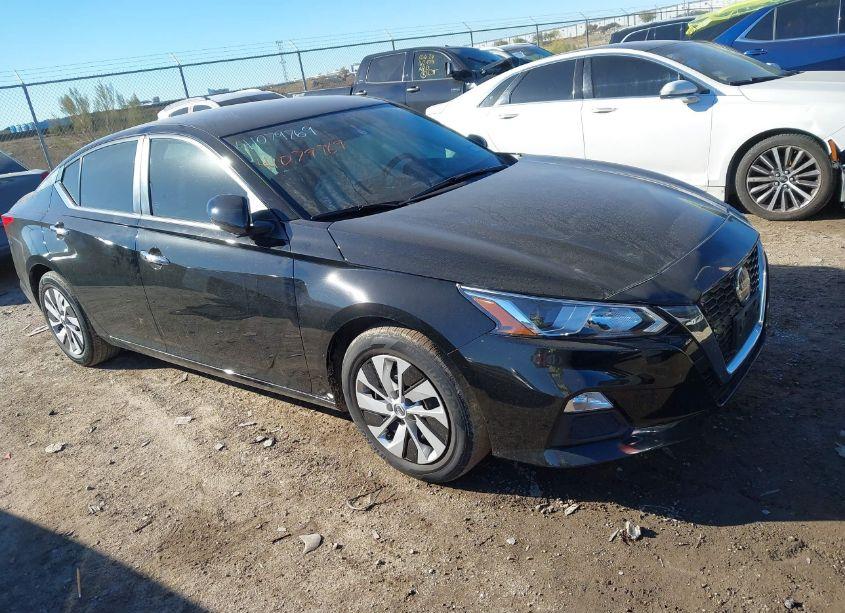 2020 Nissan Altima S FWD (VIN 1N4BL4BV1LC259993) main photo