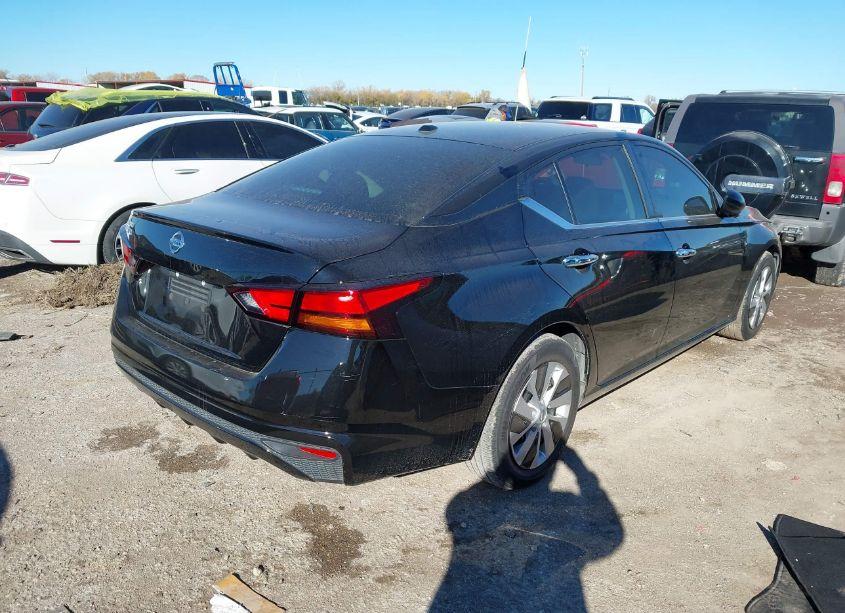 Photo 4 of 2020 Nissan Altima S FWD (VIN 1N4BL4BV1LC259993)