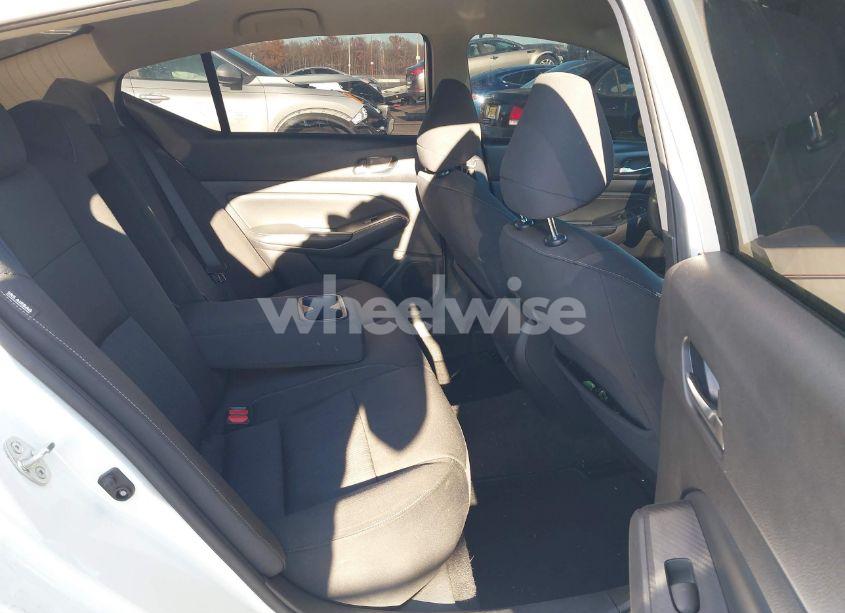 Photo 8 of 2020 Nissan Altima S FWD (VIN 1N4BL4BV1LC261114)