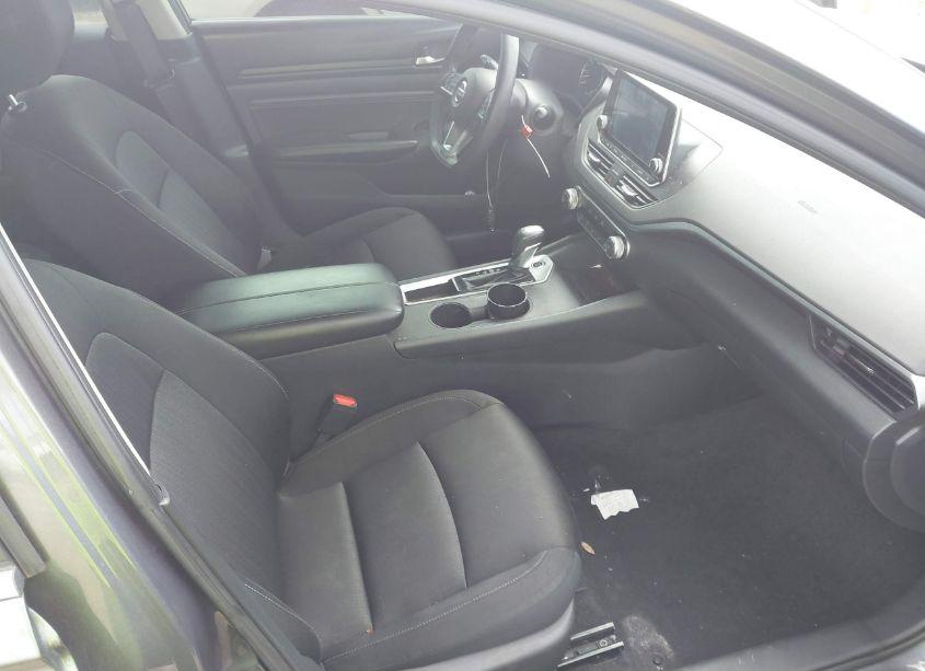 Photo 5 of 2020 Nissan Altima S FWD (VIN 1N4BL4BV1LN312759)