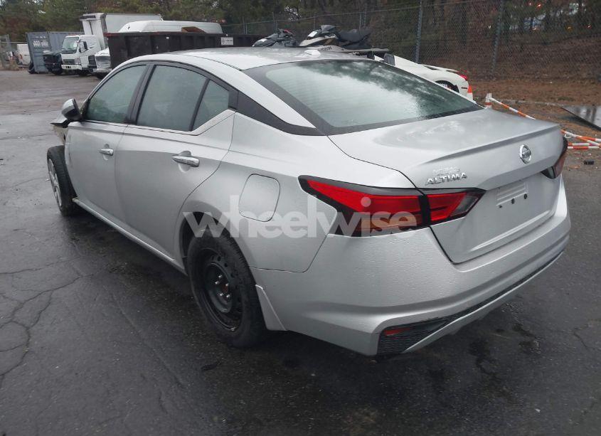 Photo 3 of 2020 Nissan Altima S FWD (VIN 1N4BL4BV1LN315466)