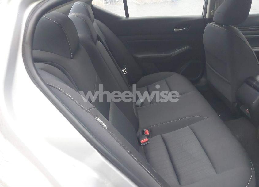 Photo 8 of 2020 Nissan Altima S FWD (VIN 1N4BL4BV1LN315466)