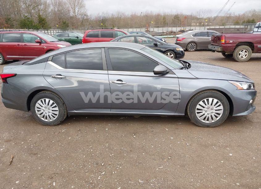 Photo 13 of 2021 Nissan Altima S FWD (VIN 1N4BL4BV1MN368590)