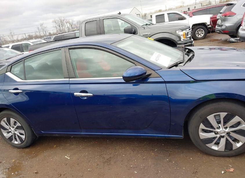 Photo 14 of 2022 Nissan Altima 2.5 S (VIN 1N4BL4BV1NN304986)