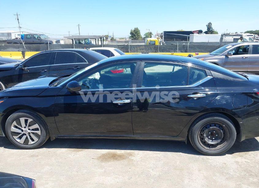 Photo 14 of 2023 Nissan Altima S FWD (VIN 1N4BL4BV1PN335982)