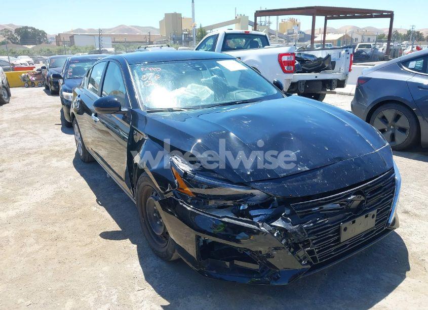 Photo 6 of 2023 Nissan Altima S FWD (VIN 1N4BL4BV1PN335982)