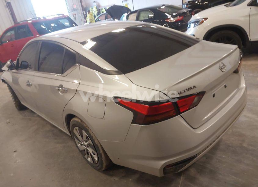 Photo 3 of 2023 Nissan Altima S FWD (VIN 1N4BL4BV1PN363412)