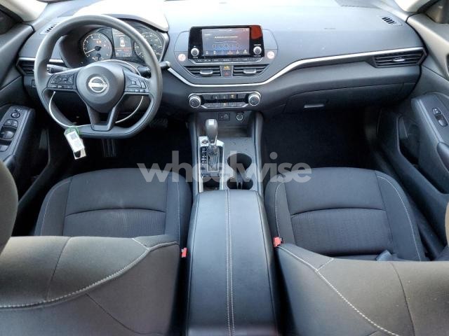 Photo 3 of 2024 NISSAN ALTIMA S (VIN 1N4BL4BV1RN307697)